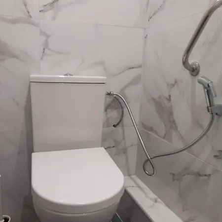 Apartment 12 Mins Walk To Sanctuary